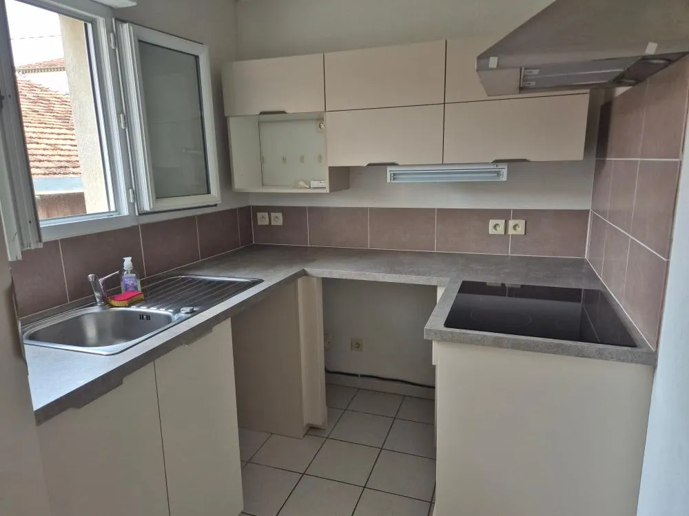 appartement 3 pièces à DRAGUIGNAN (83300) — photo 4