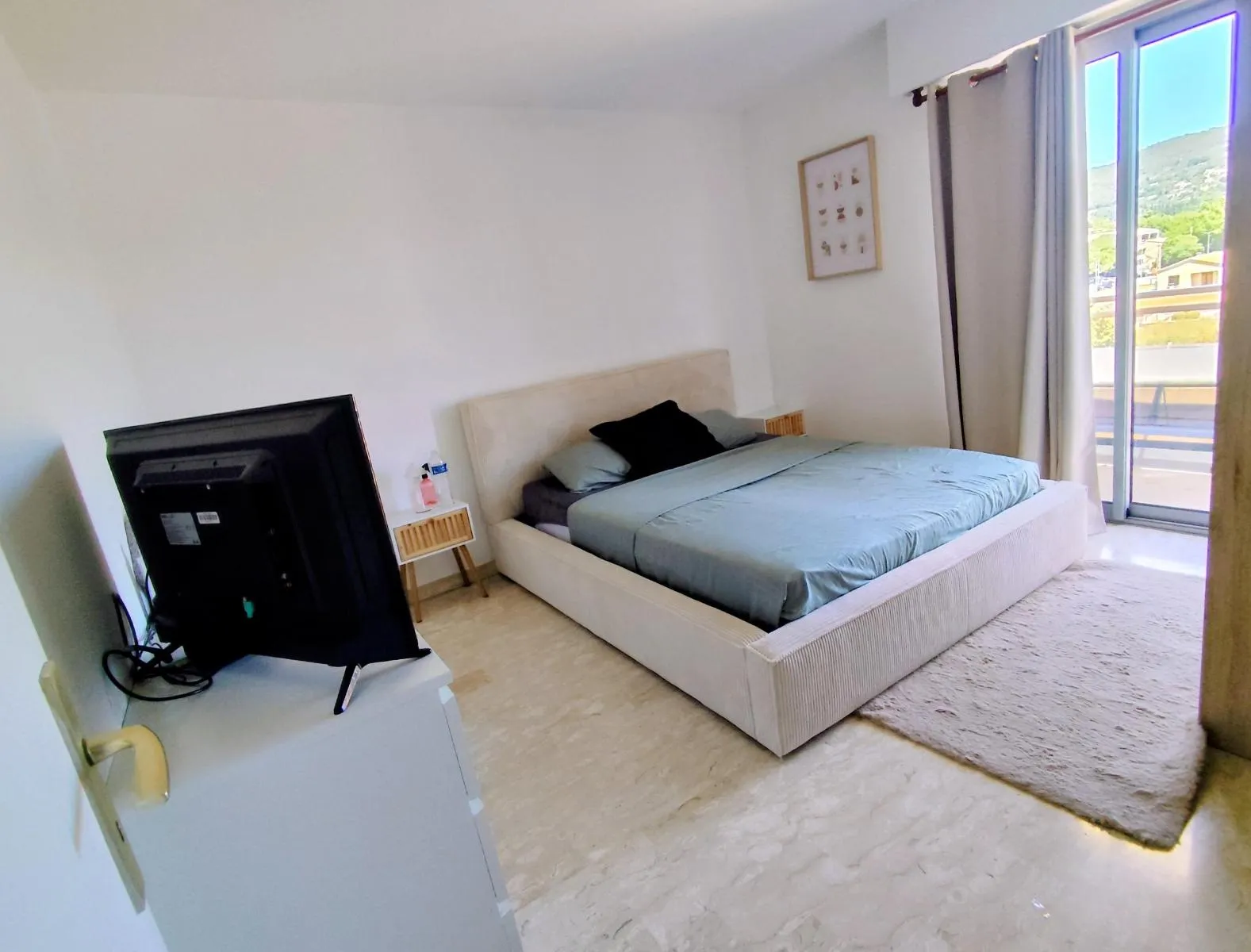 appartement 3 pièces à DRAGUIGNAN (83300) — photo 3