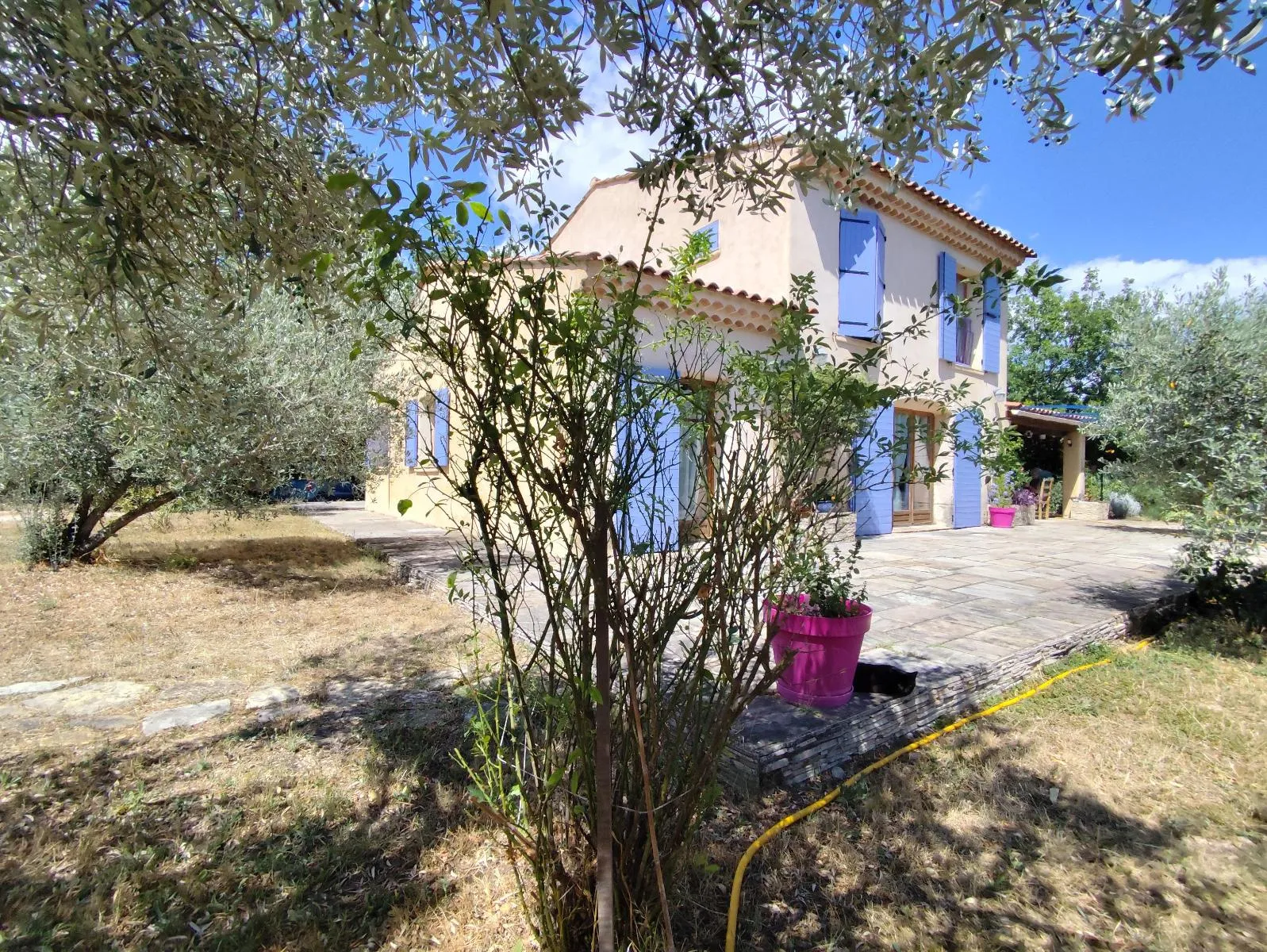 maison/villa 5 pièces à CHATEAUDOUBLE (83300)