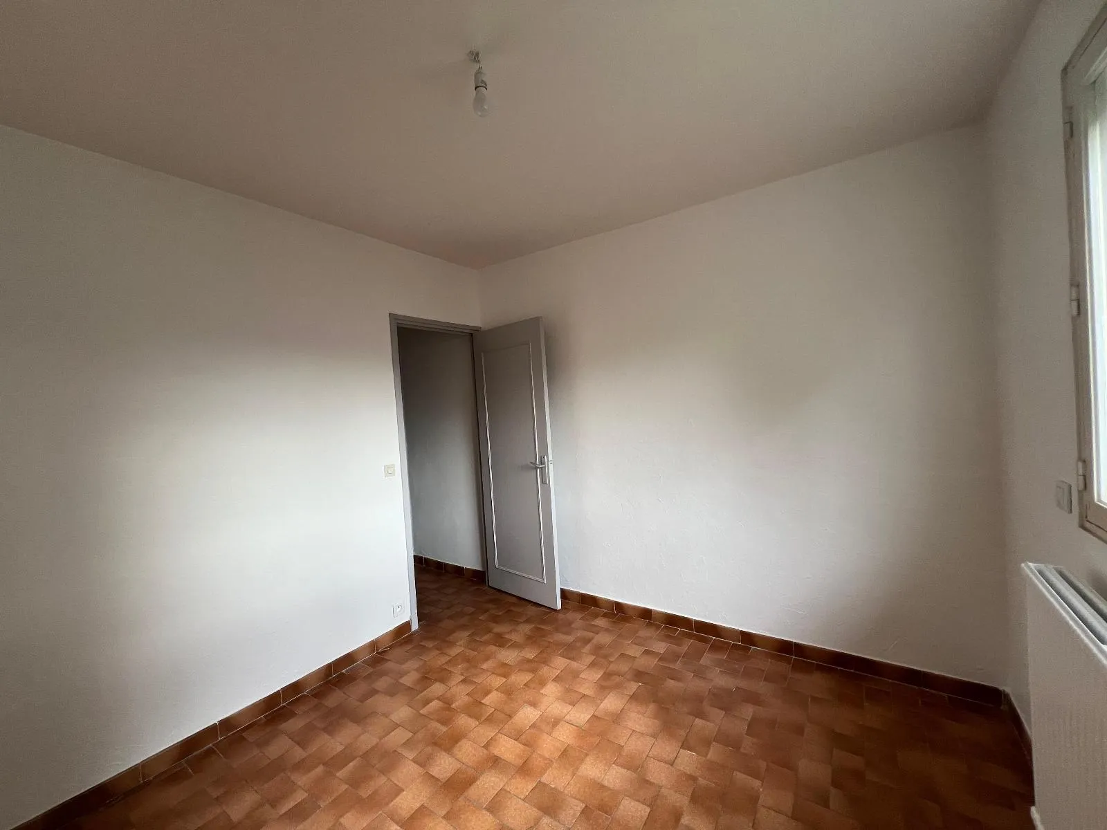 appartement 2 pièces à DRAGUIGNAN (83300) — photo 5