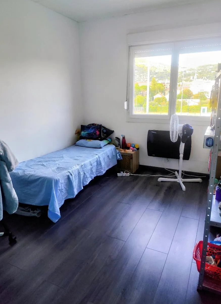 appartement 4 pièces à DRAGUIGNAN (83300) — photo 4