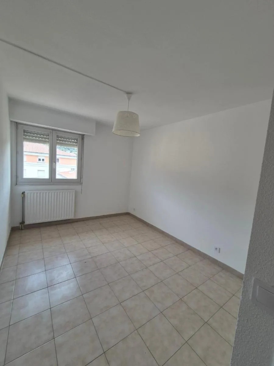appartement 3 pièces à DRAGUIGNAN (83300) — photo 5