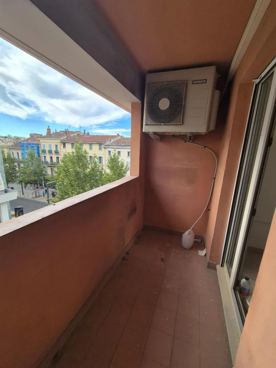 appartement 3 pièces à DRAGUIGNAN (83300) — photo 2