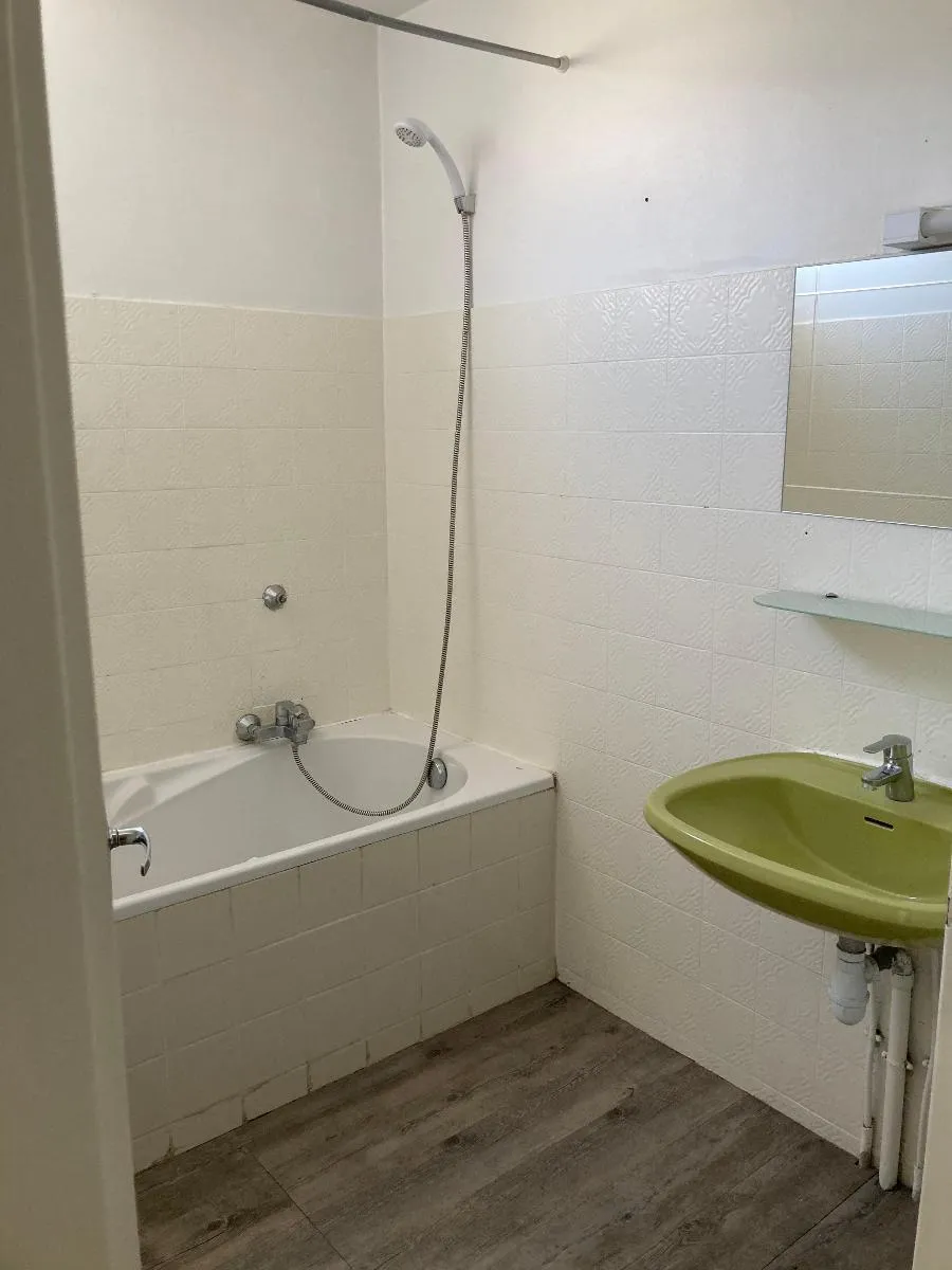 appartement 3 pièces à DRAGUIGNAN (83300) — photo 4
