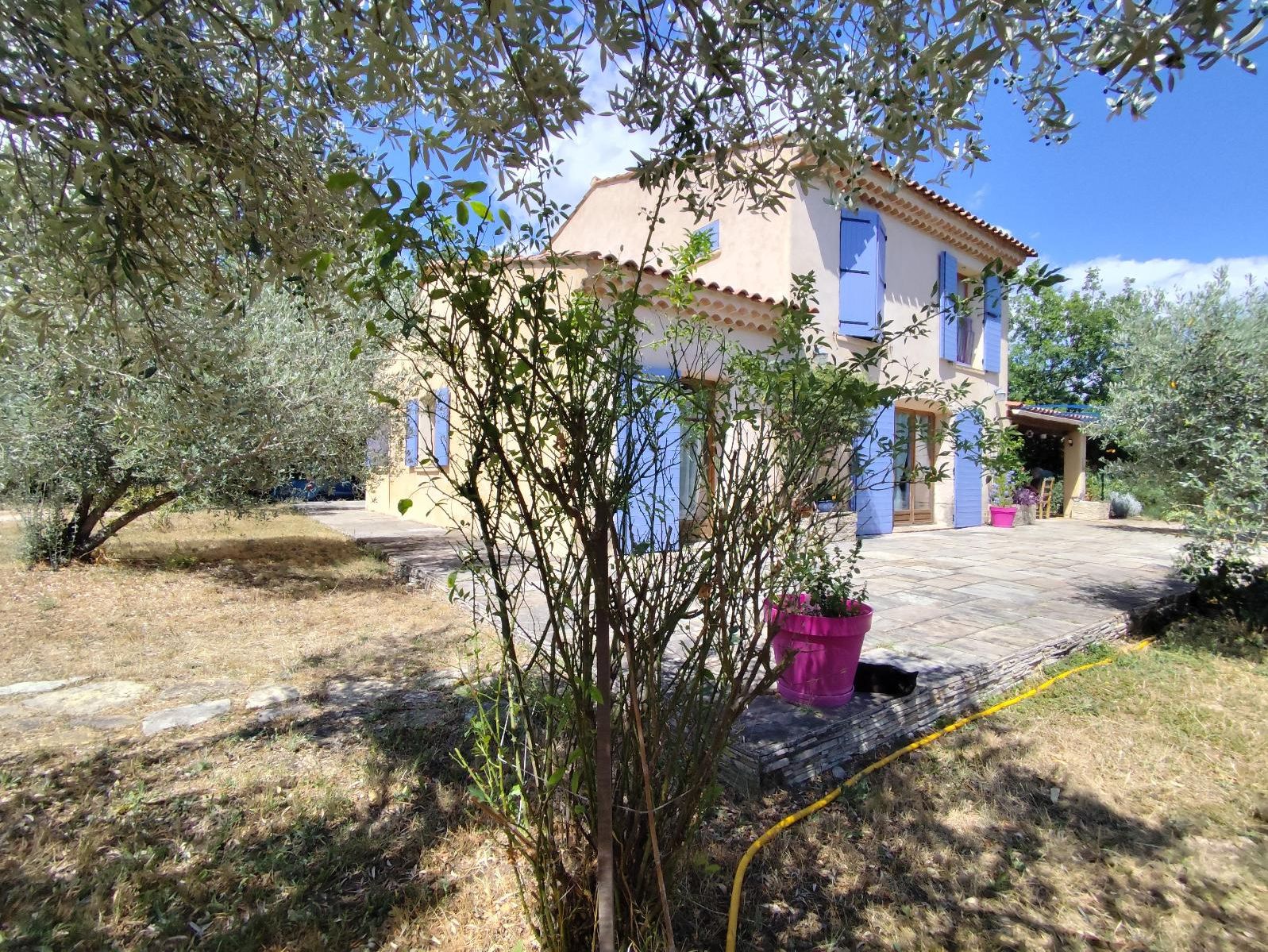 Chateaubouble: Superbe villa 170m² avec piscine à la campagne