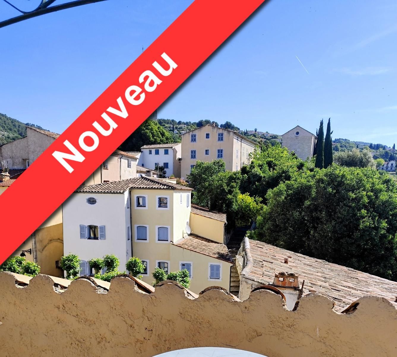 Draguignan DuplexT4 avec terrasse et vue degagée centre ville